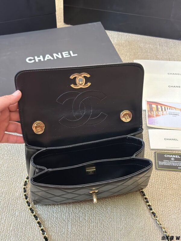 Modern Style Trendy Bag C4022