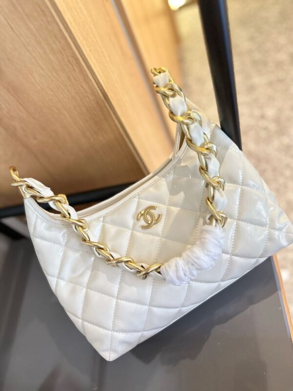 Modern Style Trendy Bag C4017