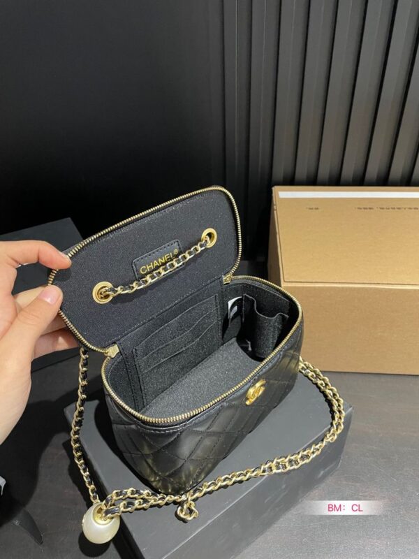 Modern Style Trendy Bag C3990