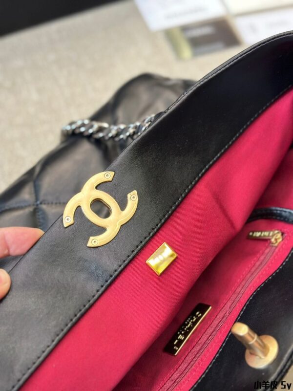 Modern Style Trendy Bag C3989
