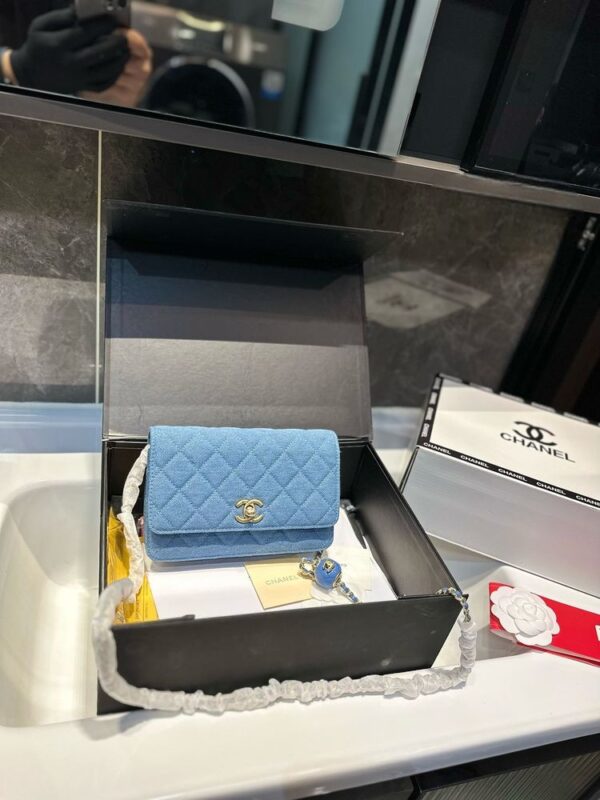 Modern Style Trendy Bag C4008