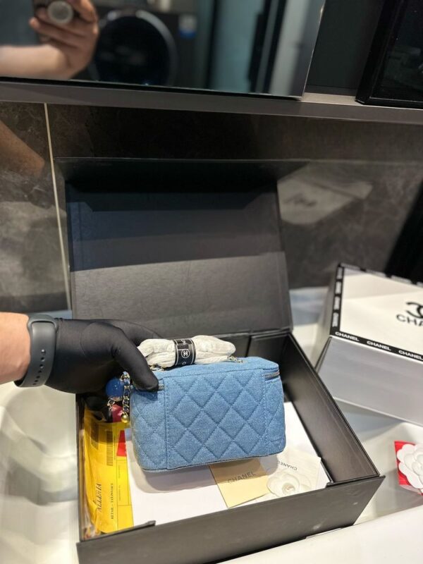 Modern Style Trendy Bag C4007