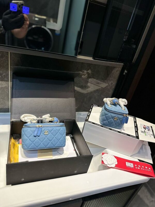 Modern Style Trendy Bag C4007