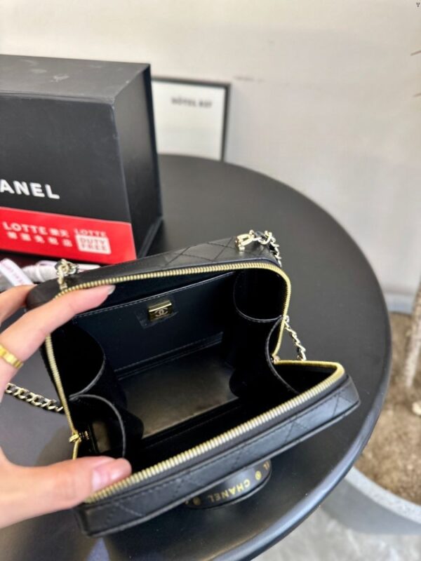 Modern Style Trendy Bag C4002