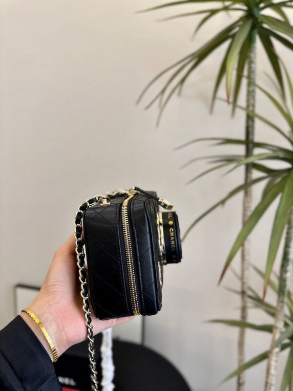 Modern Style Trendy Bag C4002