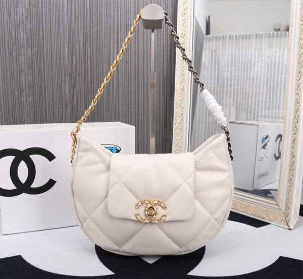 Modern Style Trendy CN HandBag 700