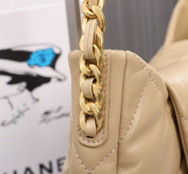 Modern Style Trendy CN HandBag 700