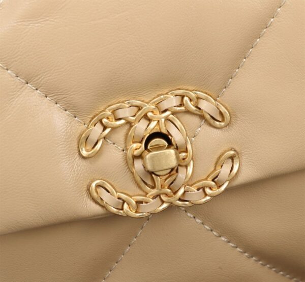 Modern Style Trendy CN HandBag 700