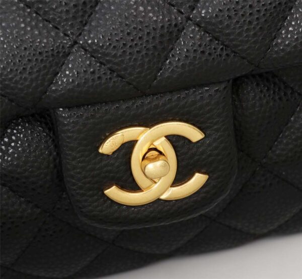 Modern Style Trendy CN Handbag 671