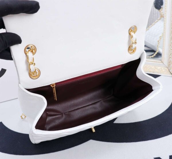 Modern Style Trendy CN Handbag 670