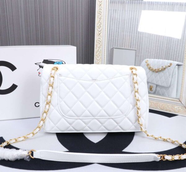 Modern Style Trendy CN Handbag 670