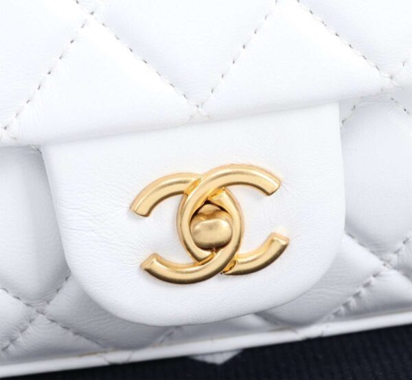 Modern Style Trendy CN Handbag 670
