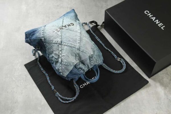 Modern Style Trendy CN Handbag 656