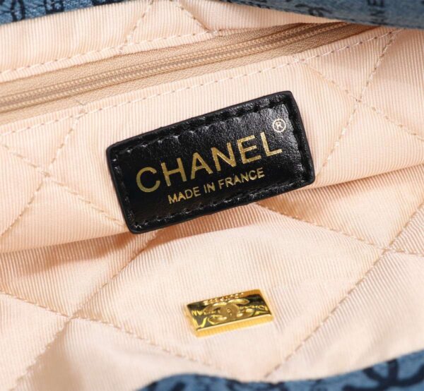 Modern Style Trendy CN Handbag 654
