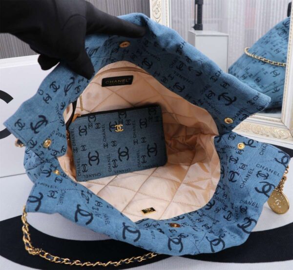 Modern Style Trendy CN Handbag 654
