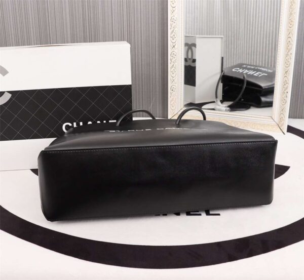 Modern Style Trendy CN Handbag 650
