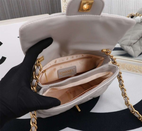 Modern Style Trendy CN Handbag 635