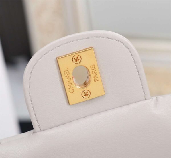 Modern Style Trendy CN Handbag 635