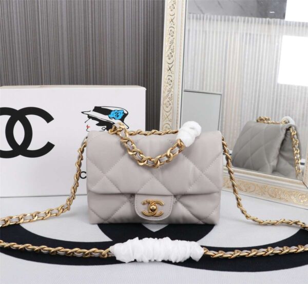Modern Style Trendy CN Handbag 635