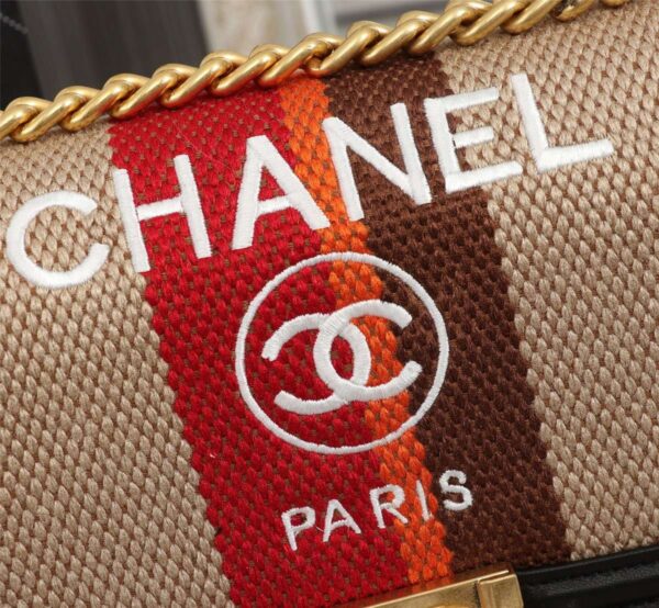 Modern Style Trendy CN Handbag 631