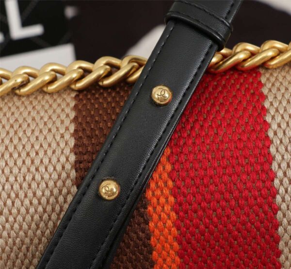 Modern Style Trendy CN Handbag 631