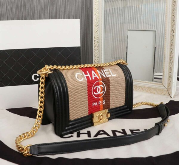Modern Style Trendy CN Handbag 631