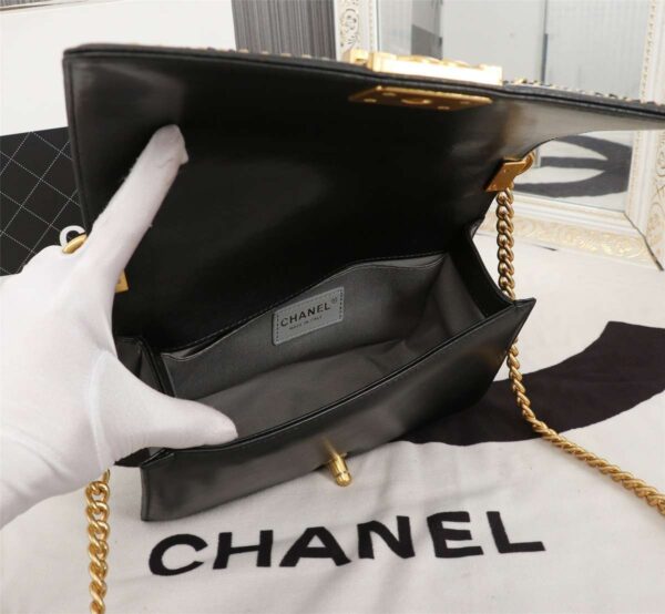 Modern Style Trendy CN Handbag 629