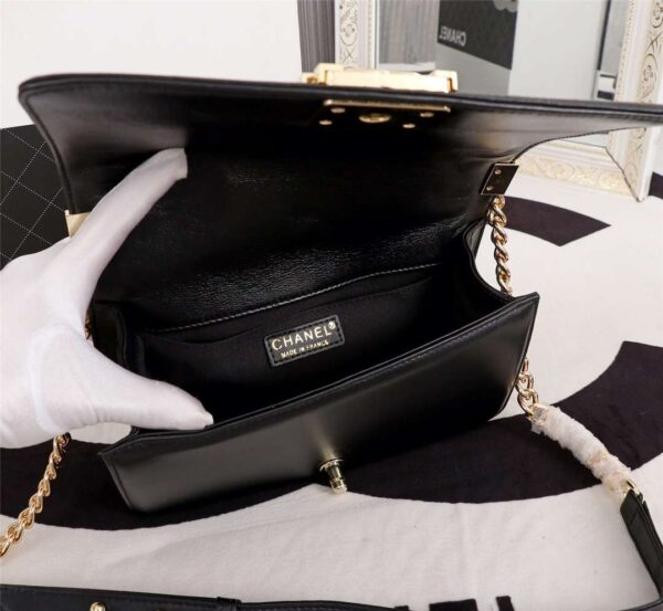 Modern Style Trendy CN Handbag 629