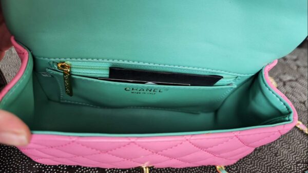 Modern Style Trendy CN Handbag 623