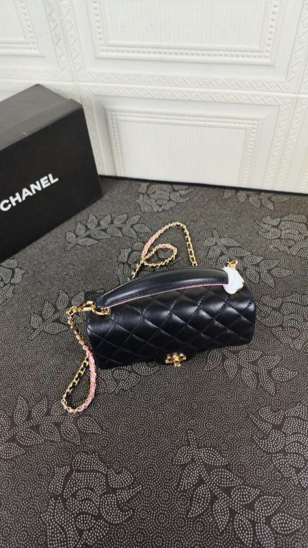 Modern Style Trendy CN Handbag 623