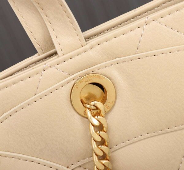 Modern Style Trendy CN Handbag 619
