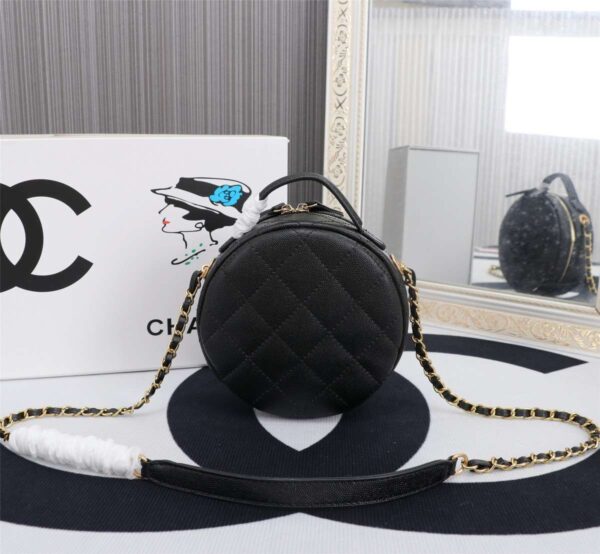 Modern Style Trendy CN Handbag 618