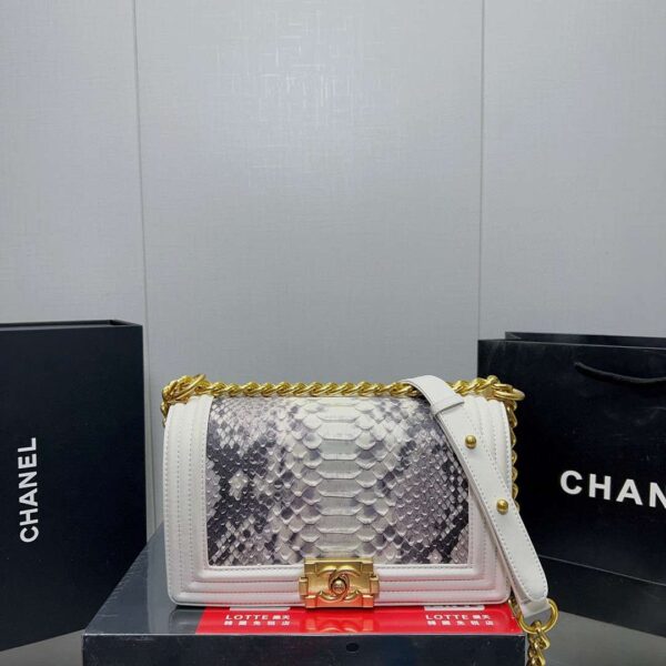 Modern Style Trendy CN Handbag 616