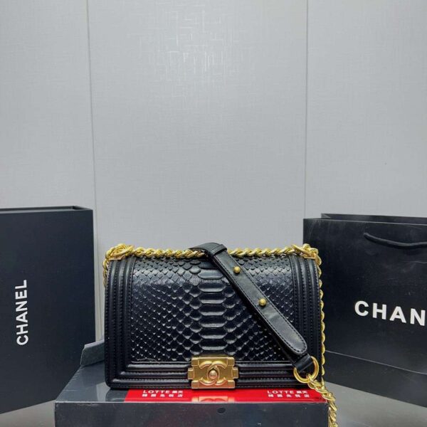 Modern Style Trendy CN Handbag 616