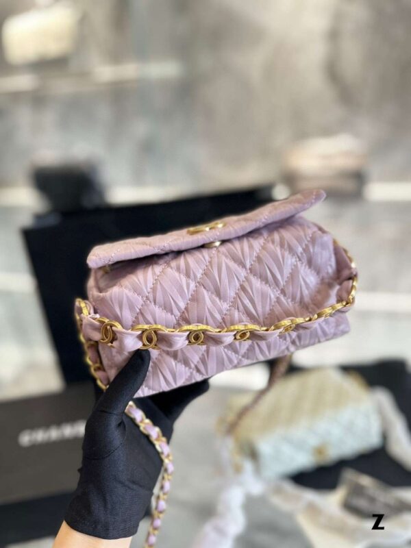 Modern Style Trendy CN Handbag 612