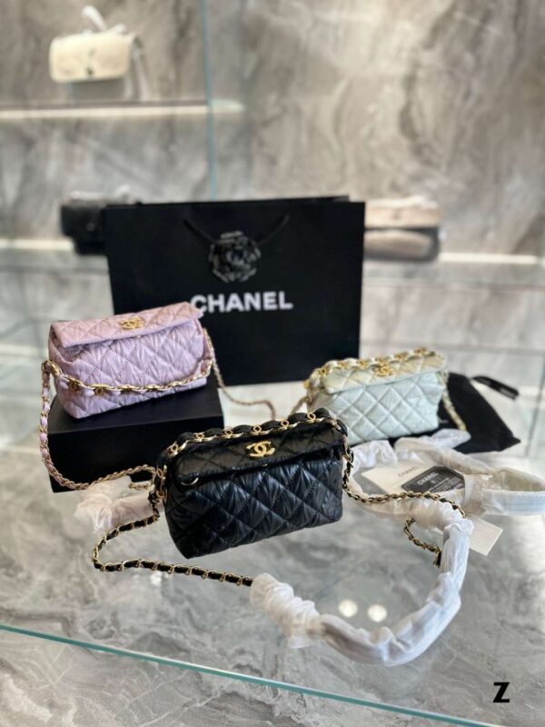 Modern Style Trendy CN Handbag 612