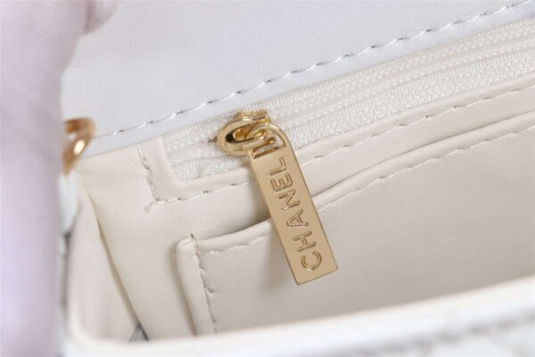 Modern Style Trendy CN Handbag 601
