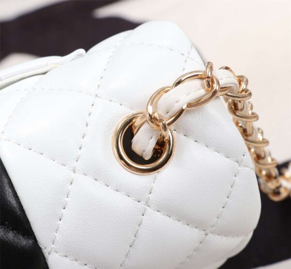 Modern Style Trendy CN Handbag 601