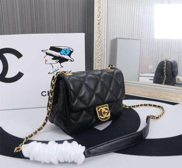 Modern Style Trendy CN Handbag 600