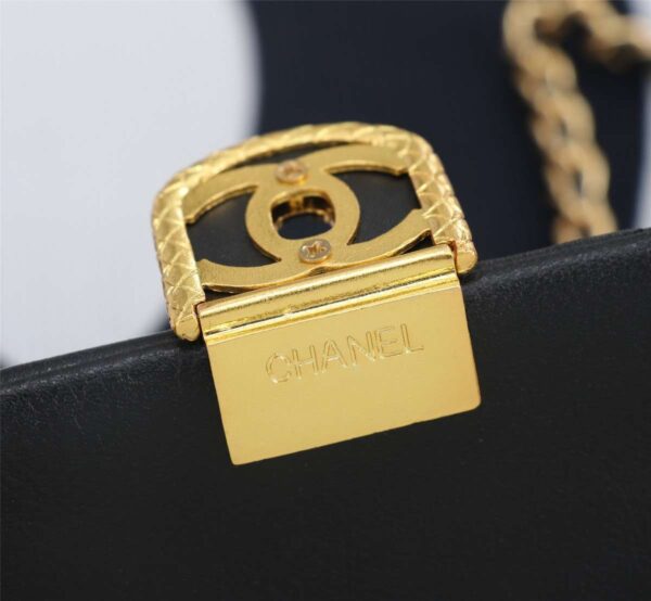 Modern Style Trendy CN Handbag 600
