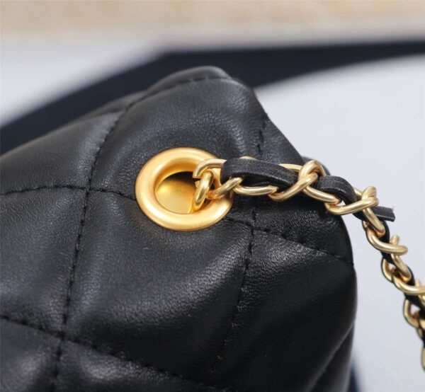 Modern Style Trendy CN Handbag 600