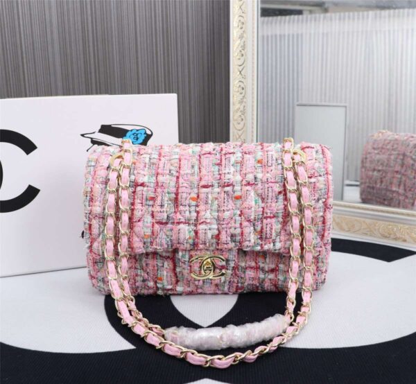 Modern Style Trendy CN Handbag 557