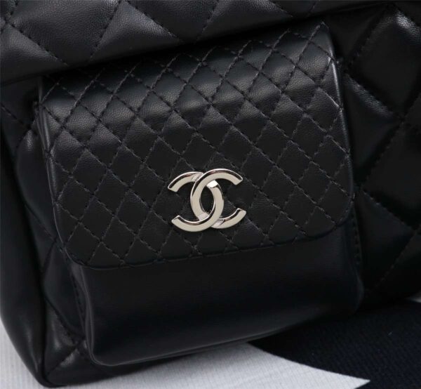Modern Style Trendy CN Handbag 558
