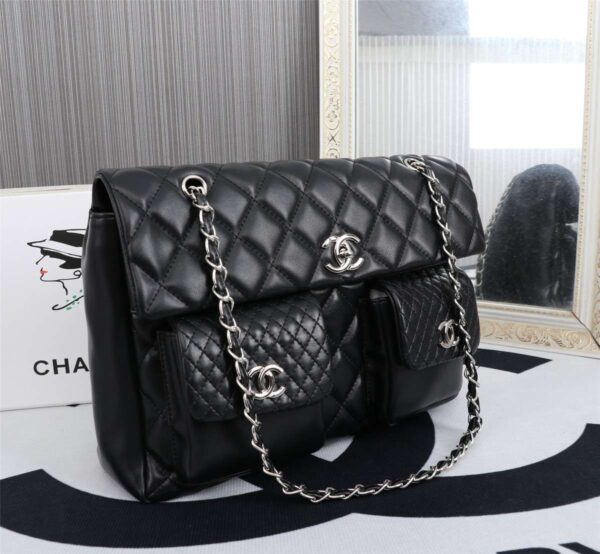 Modern Style Trendy CN Handbag 558