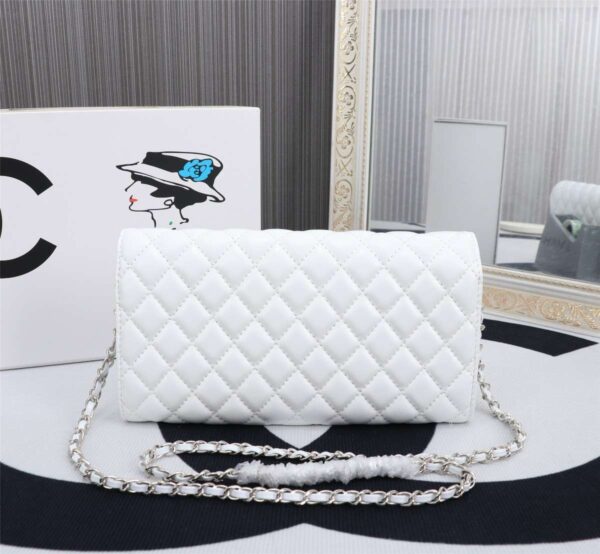 Modern Style Trendy CN Handbag 556