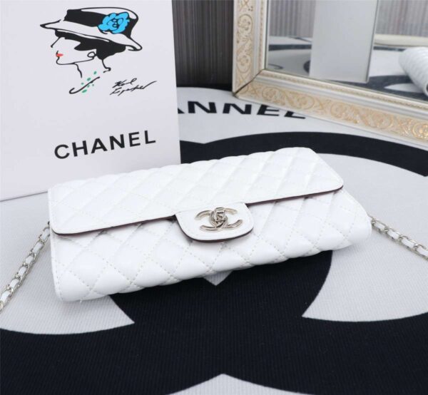 Modern Style Trendy CN Handbag 556