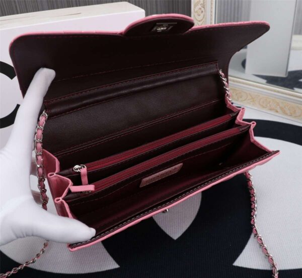 Modern Style Trendy CN Handbag 556
