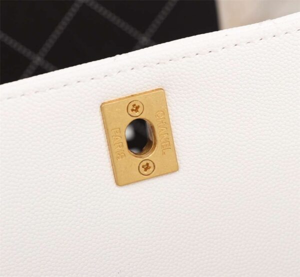 Modern Style Trendy CN Handbag 551