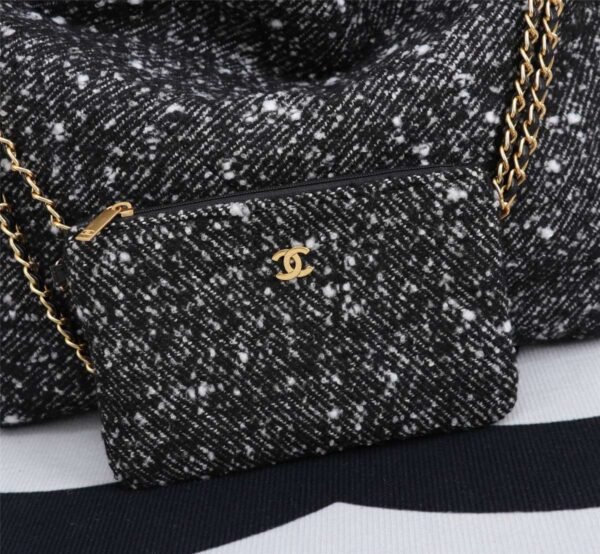 Modern Style Trendy CN Handbag 549
