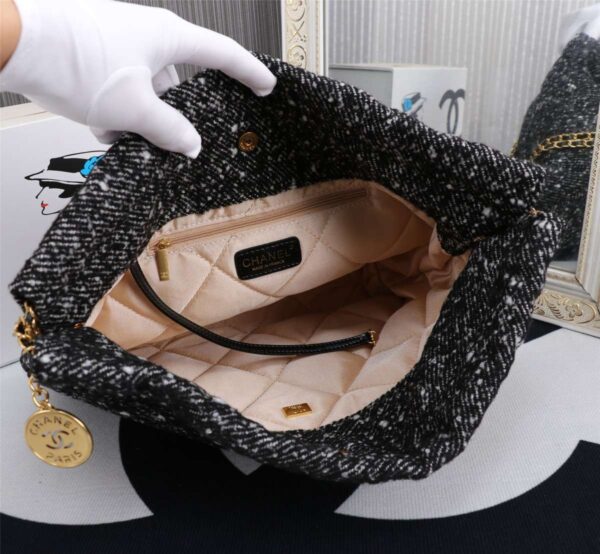 Modern Style Trendy CN Handbag 549